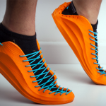 3Dプリンターでクロックスみたいな靴をプリントアウトできる新素材｢FilaFlex｣